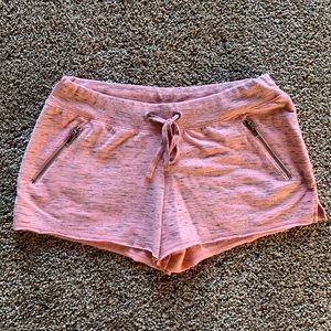 Make + Model Shorts Size Small